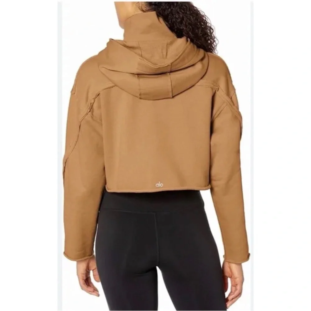 ALO Effortless Crop Hoodie With Turtleneck In Camel